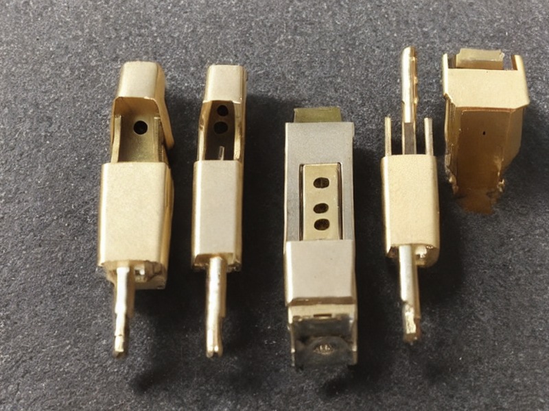 稳压器入口